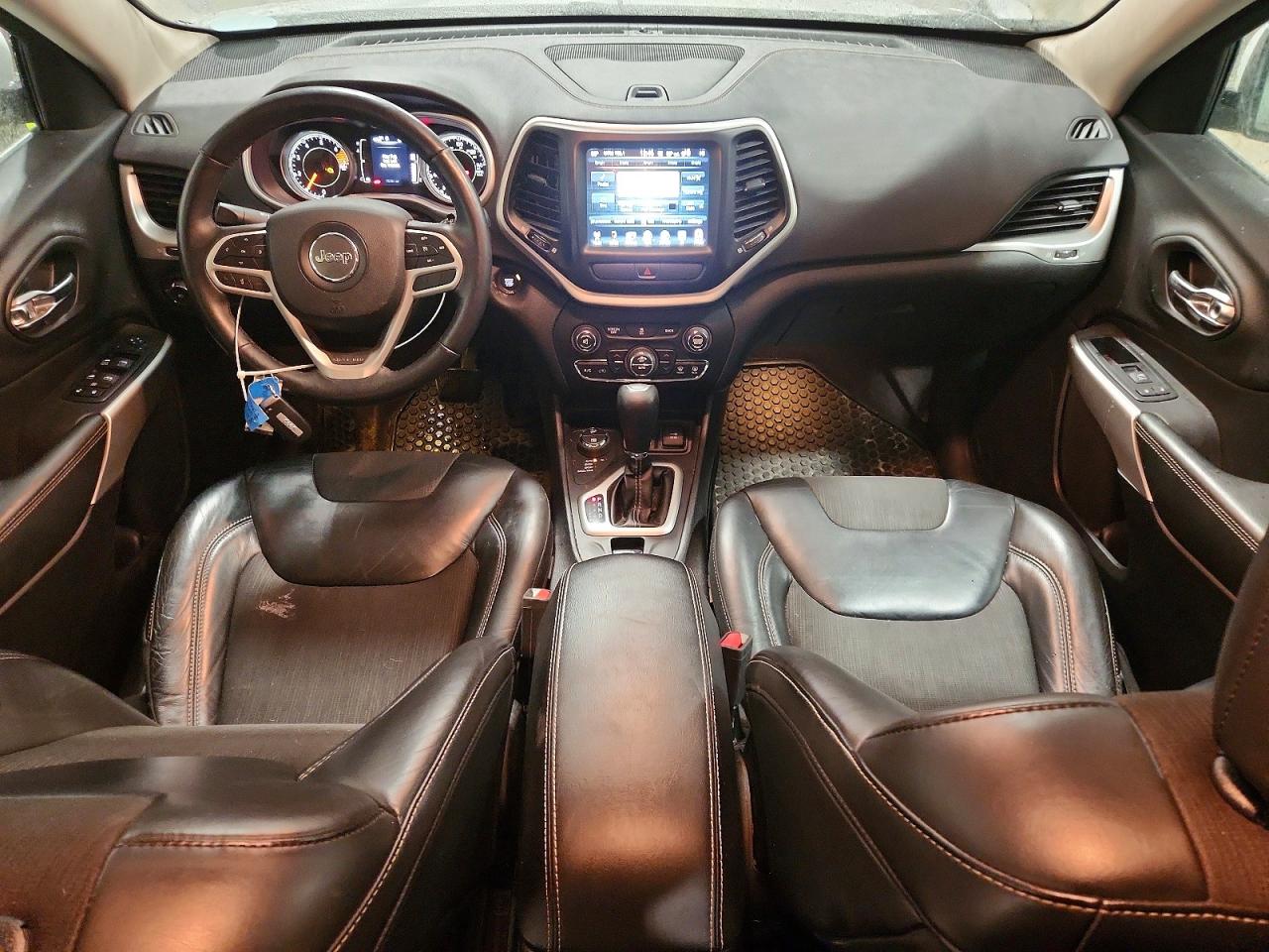 2018 JEEP CHEROKEE LATITUDE PLUS photo 15