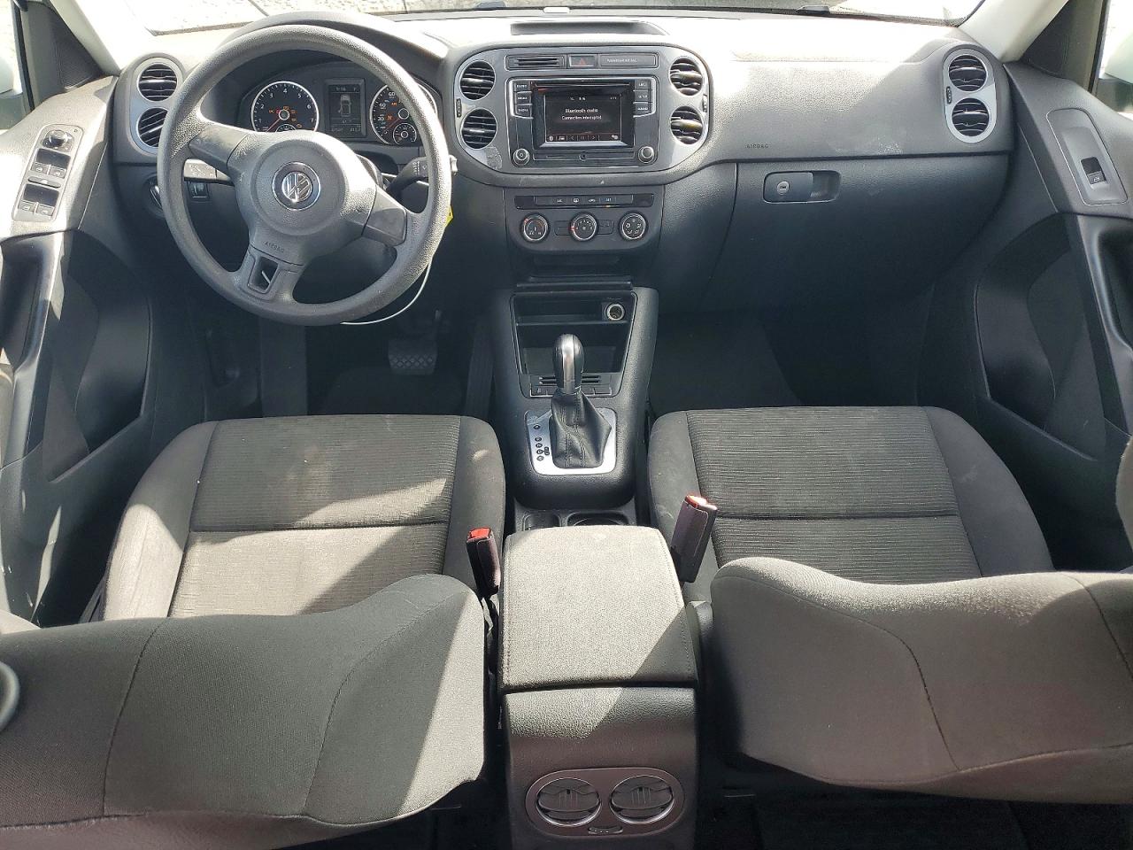 2017 VOLKSWAGEN TIGUAN S photo 22