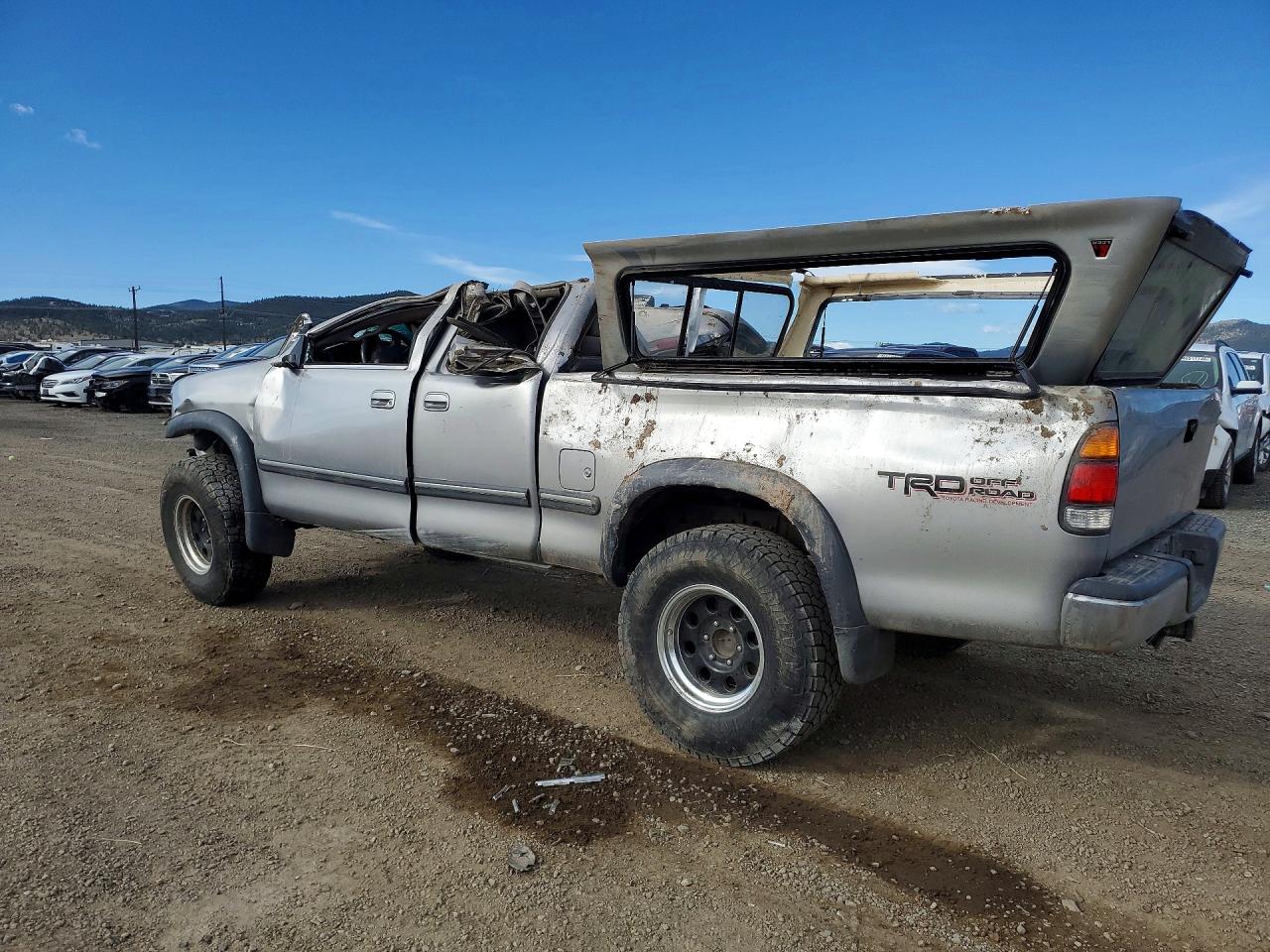 2001 TOYOTA TUNDRA SR5 photo 3