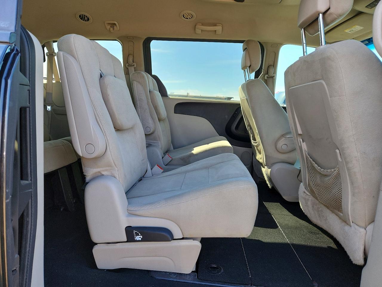 2012 DODGE GRAND CARAVAN SXT photo 21