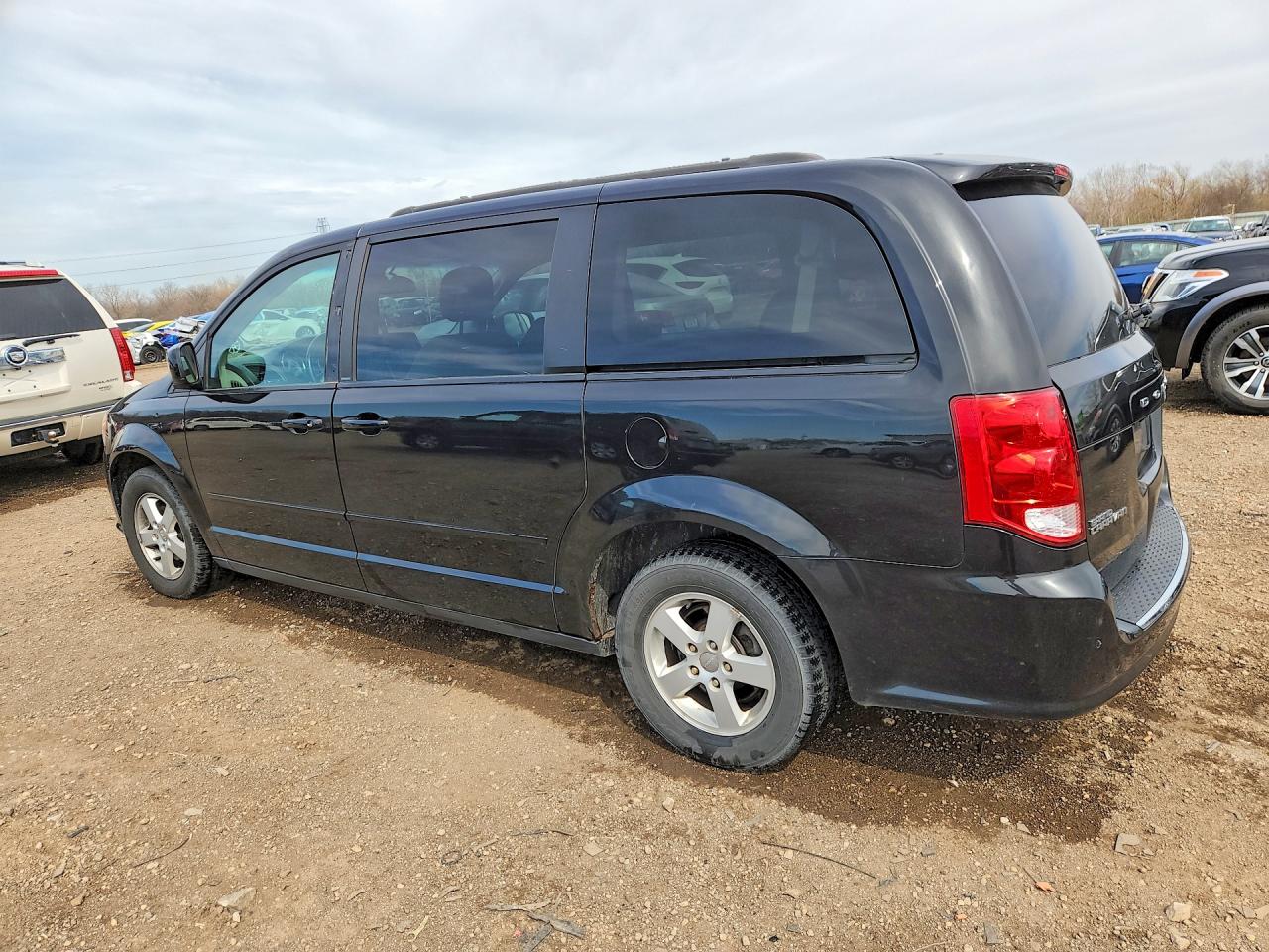 2012 DODGE GRAND CARAVAN SXT photo 3