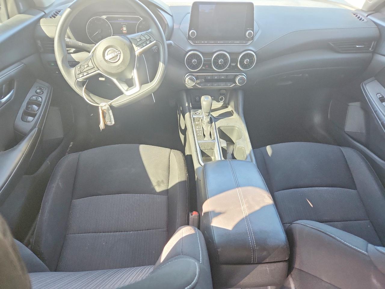 2024 NISSAN SENTRA SV photo 8