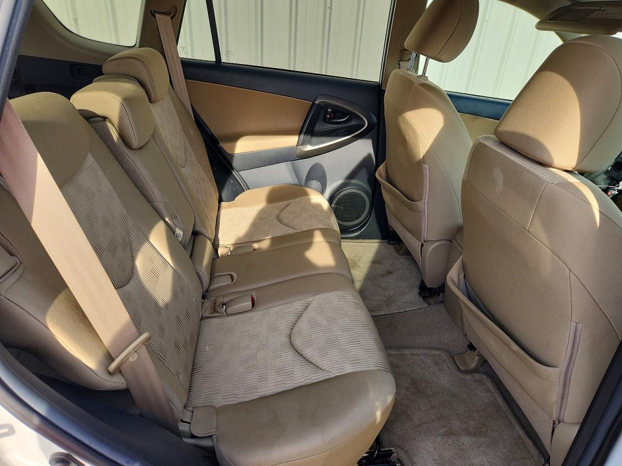 2011 TOYOTA RAV4 BASE photo 21