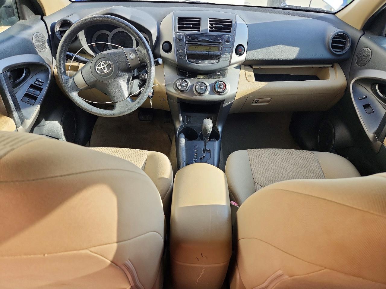 2011 TOYOTA RAV4 BASE photo 15