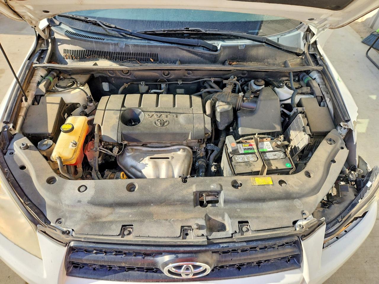 2011 TOYOTA RAV4 BASE photo 23