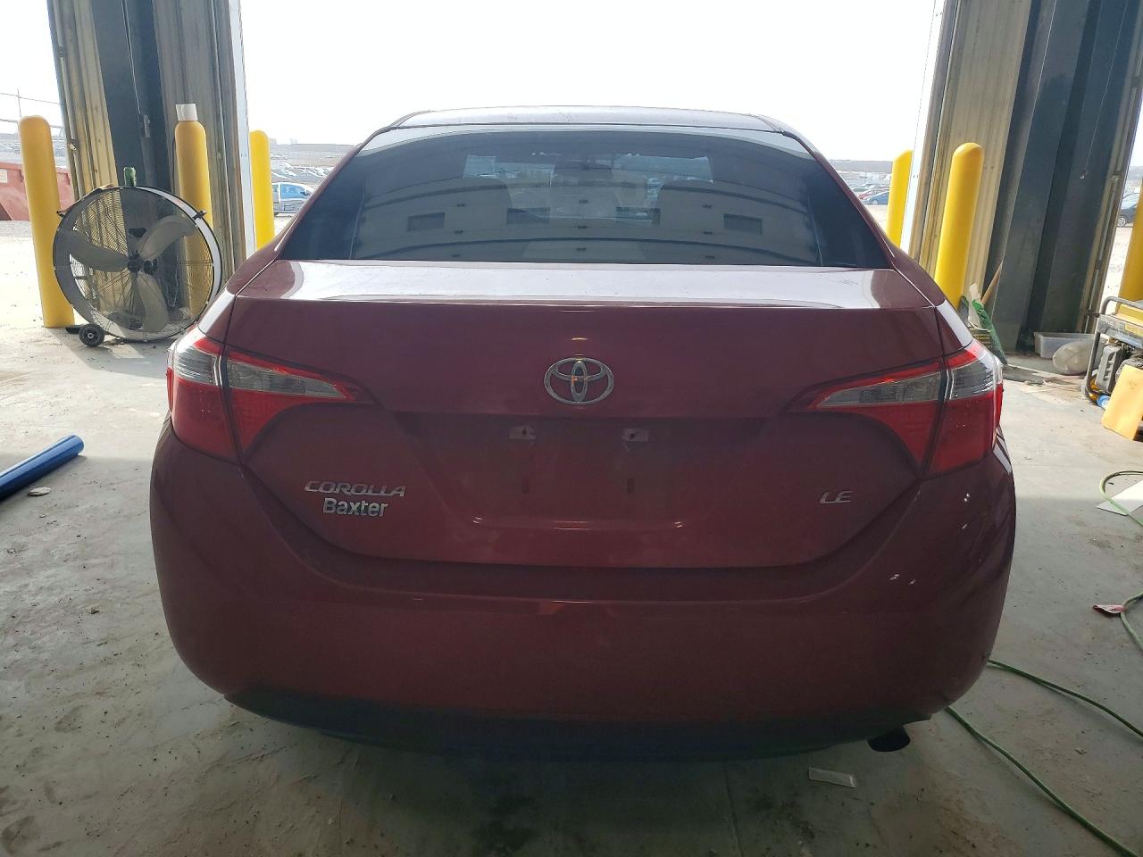 2016 TOYOTA COROLLA LE photo 11