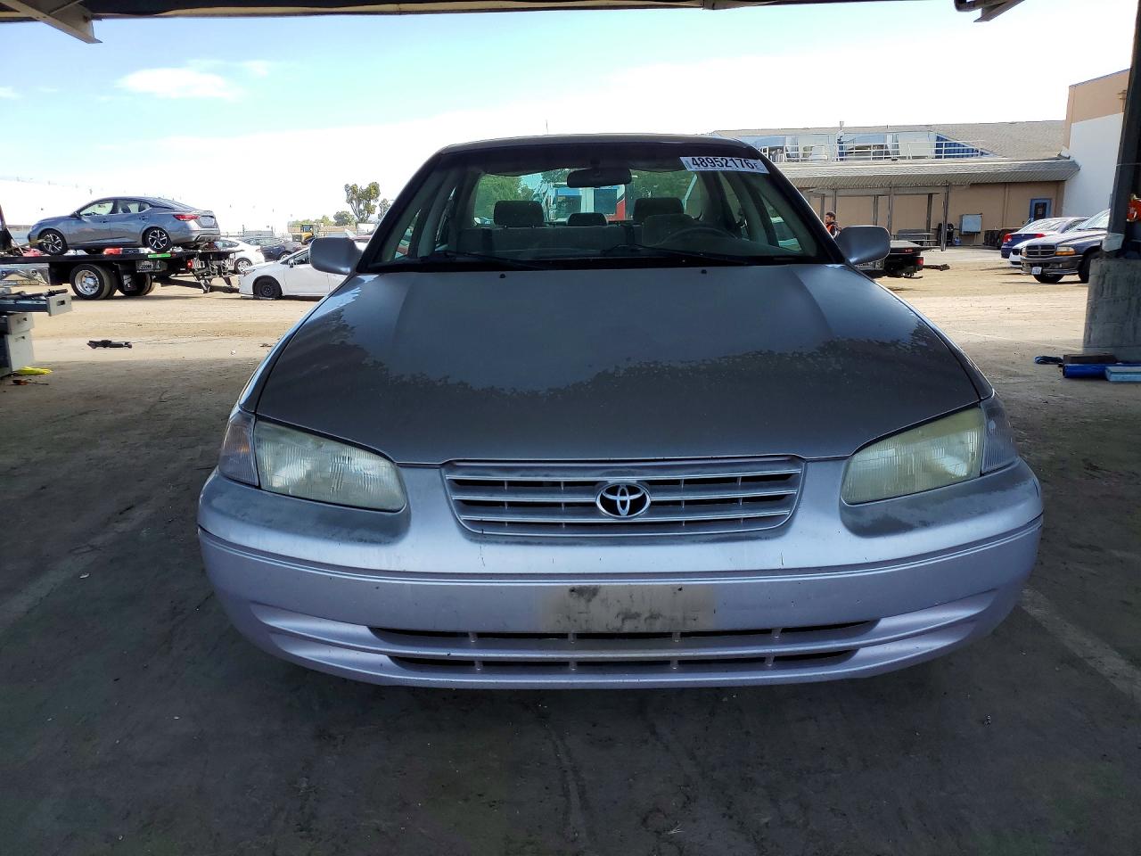 1997 TOYOTA CAMRY LE V6 photo 9