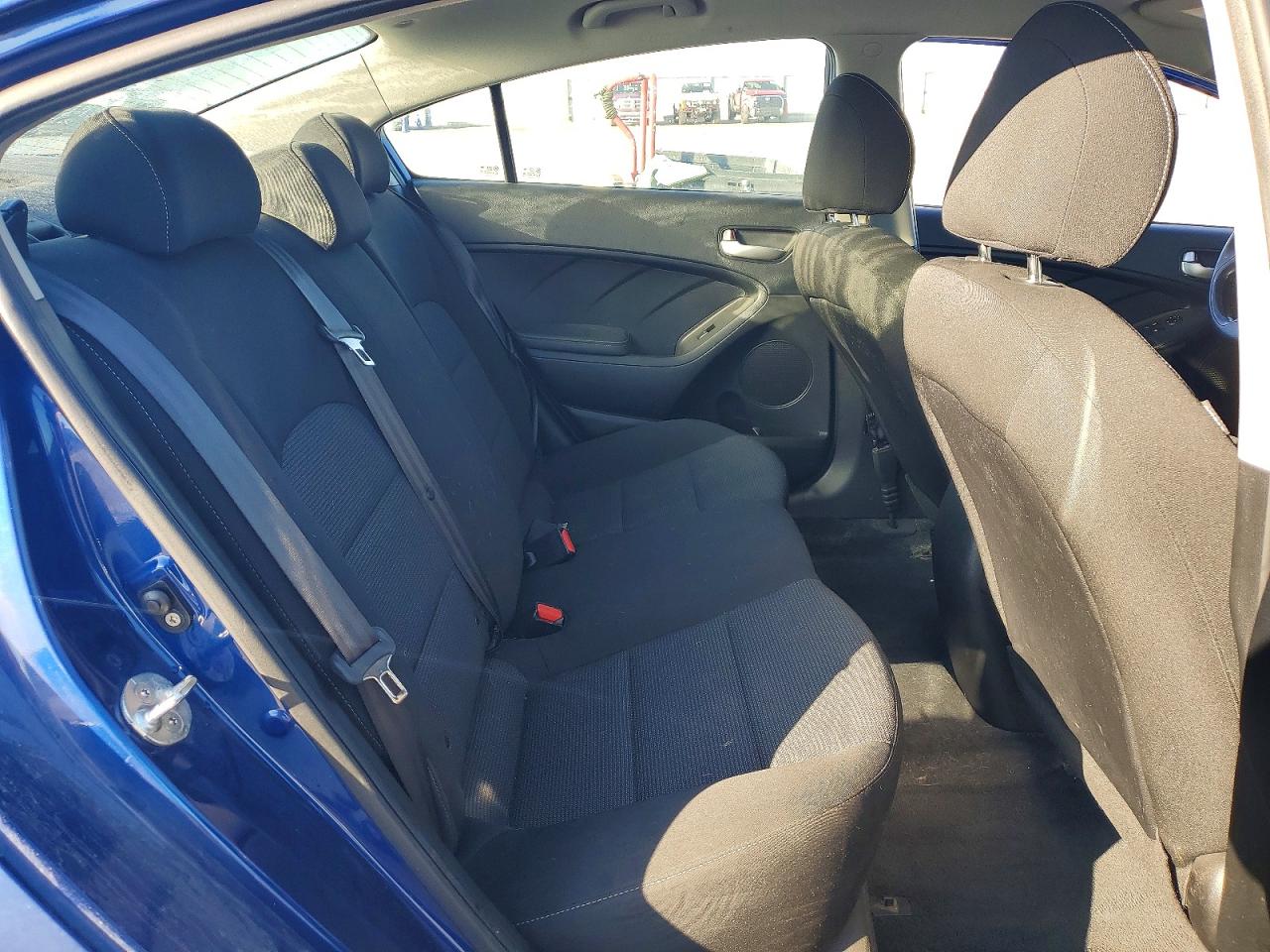 2018 KIA FORTE LX photo 19