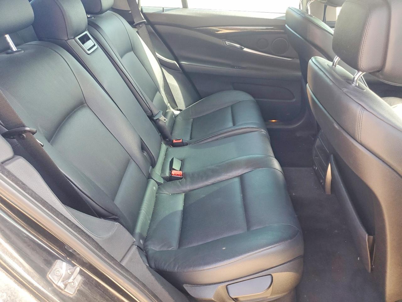 2012 BMW 535 XIGT photo 28