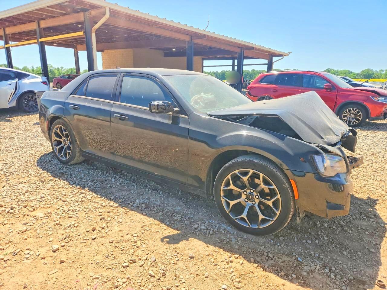 2015 CHRYSLER 300 S photo 10