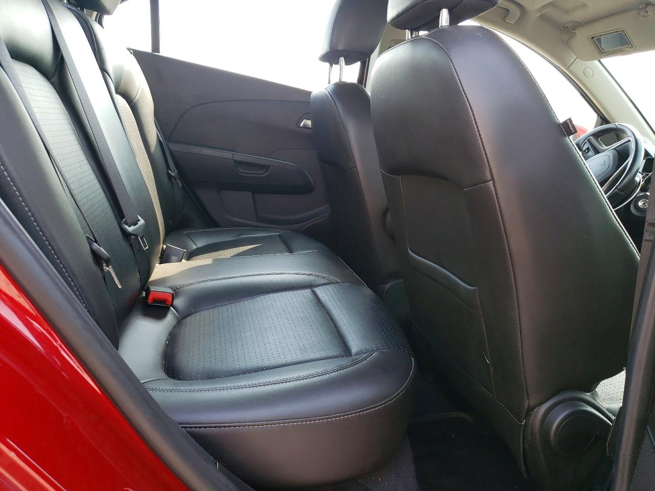 2014 CHEVROLET SONIC LTZ photo 28