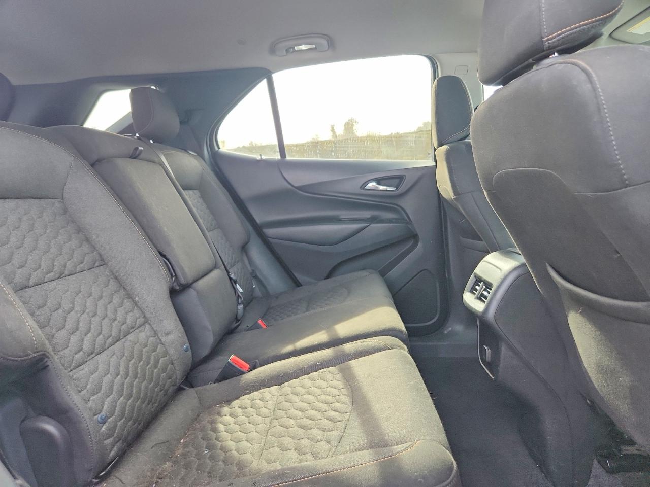 2018 CHEVROLET EQUINOX LT photo 31
