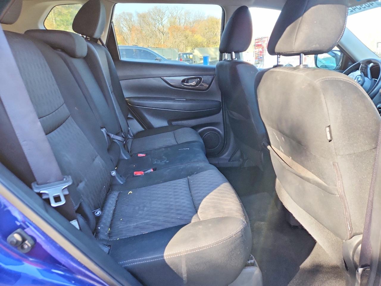 2019 NISSAN ROGUE S photo 21