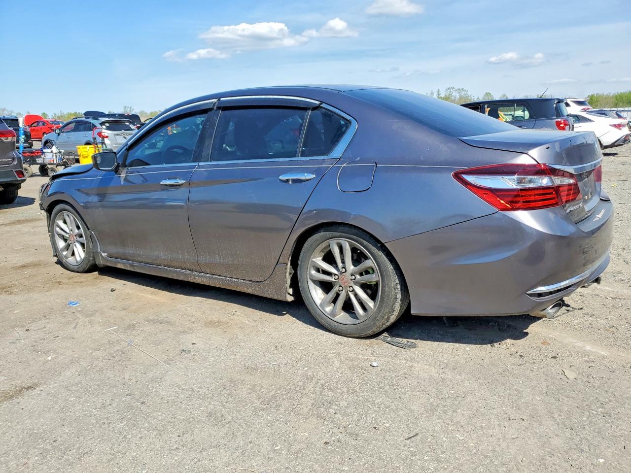 2017 HONDA ACCORD SPORT photo 4