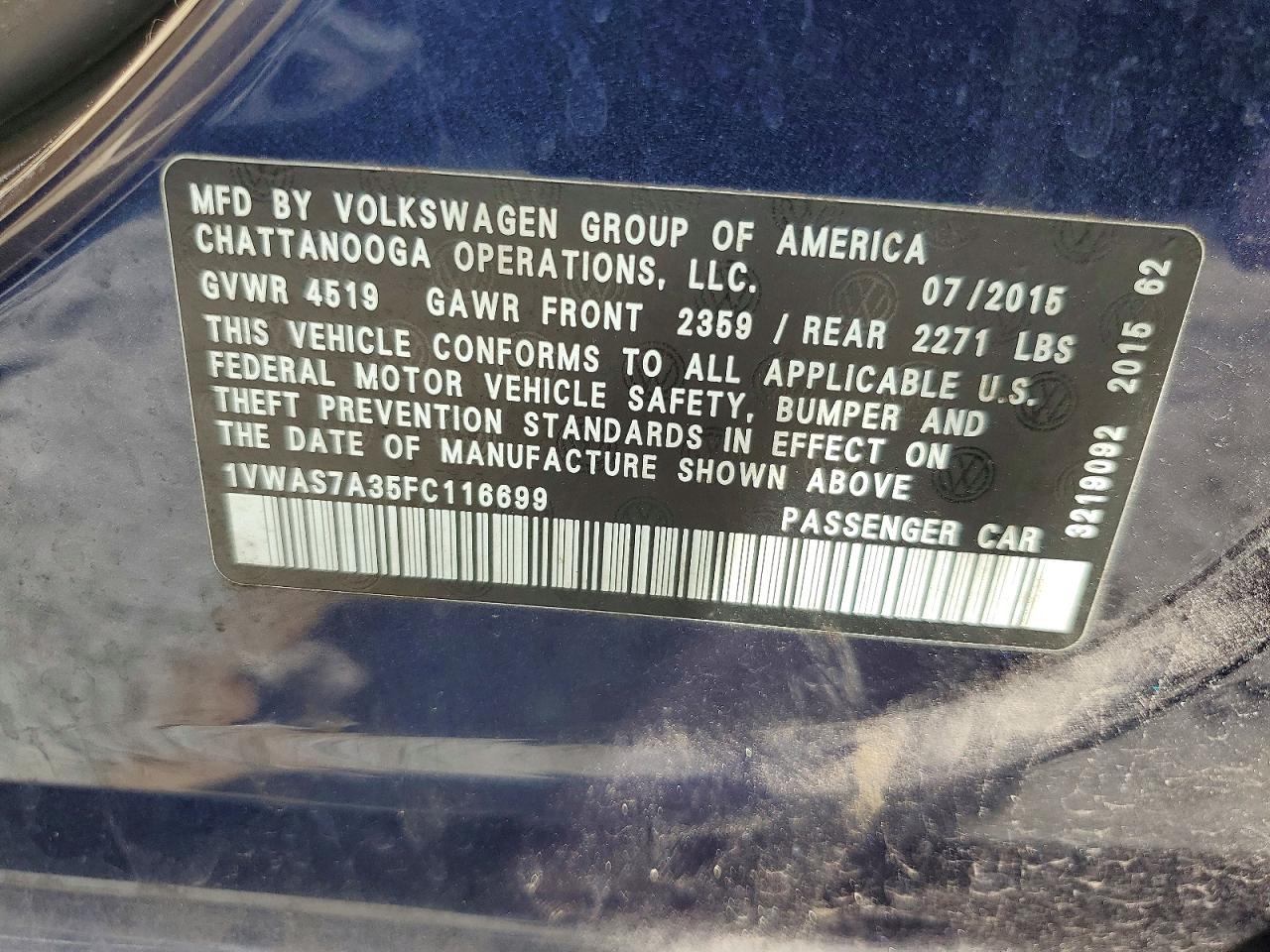 2015 VOLKSWAGEN PASSAT S photo 37