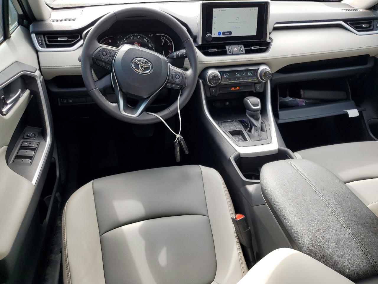 2025 TOYOTA RAV4 XLE PREMIUM photo 22