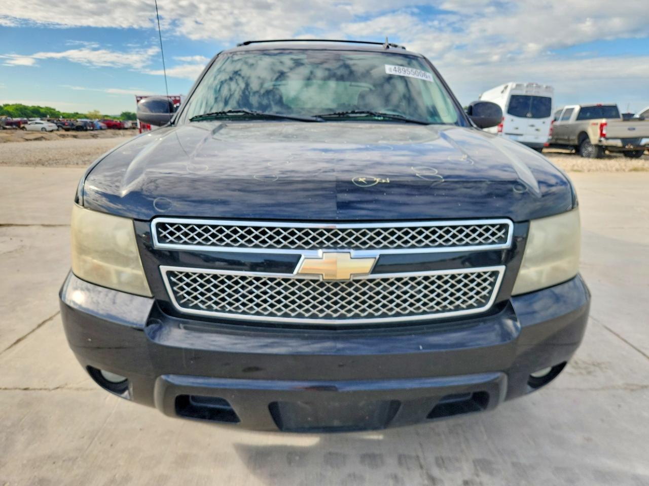 2011 CHEVROLET AVALANCHE LT photo 9