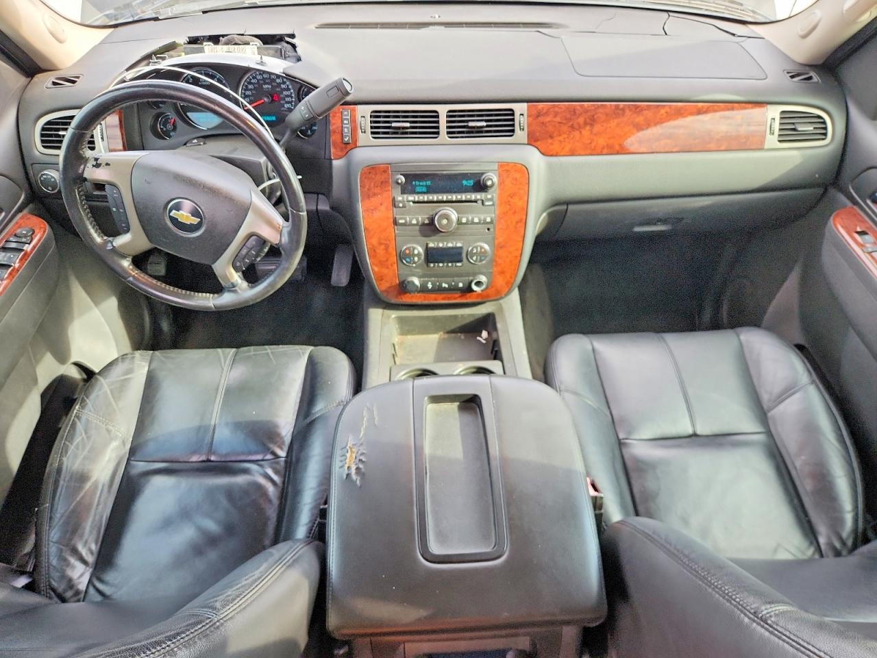2011 CHEVROLET AVALANCHE LT photo 15