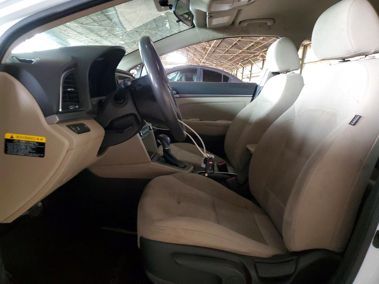 2018 HYUNDAI ELANTRA SEL photo 7
