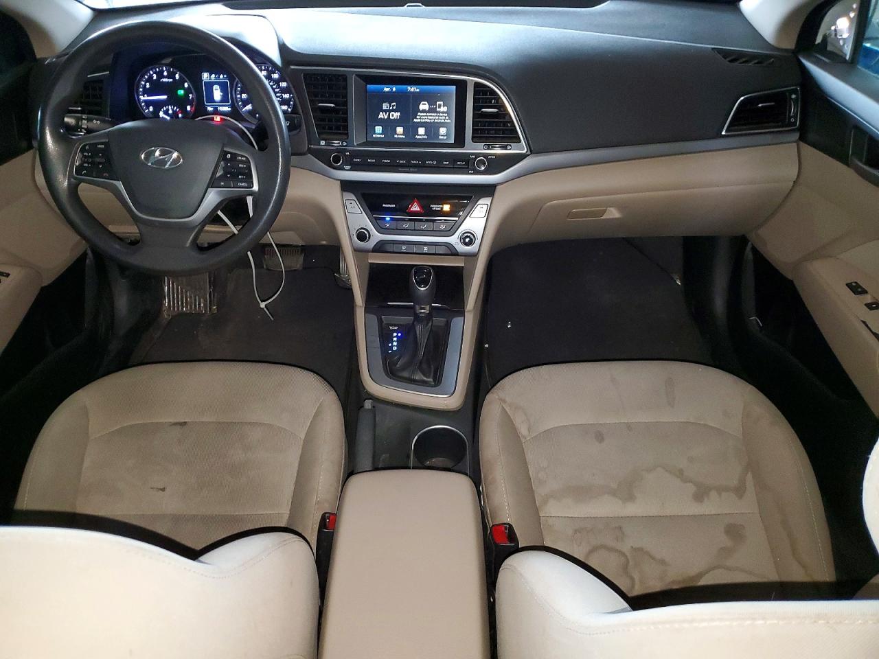 2018 HYUNDAI ELANTRA SEL photo 8