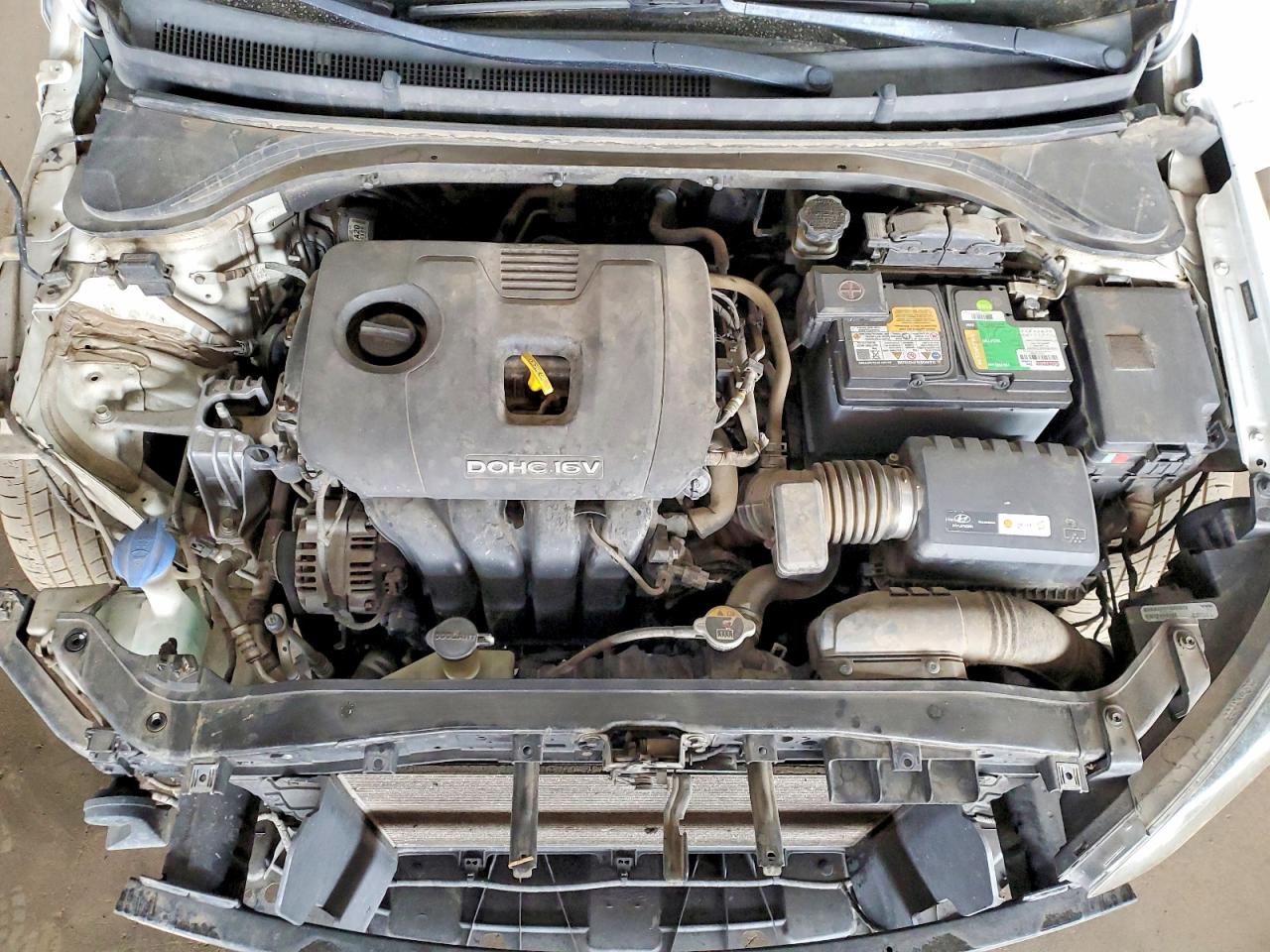 2018 HYUNDAI ELANTRA SEL photo 11