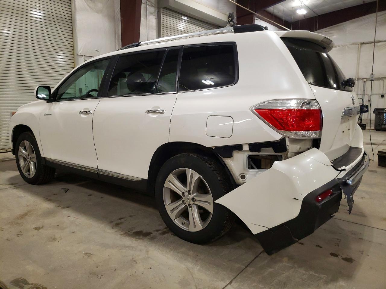 2013 TOYOTA HIGHLANDER LIMITED photo 2