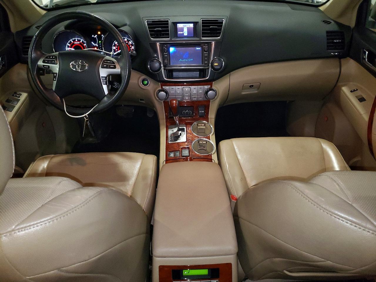 2013 TOYOTA HIGHLANDER LIMITED photo 8