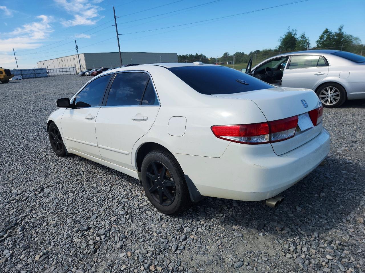 2004 HONDA ACCORD EX photo 3