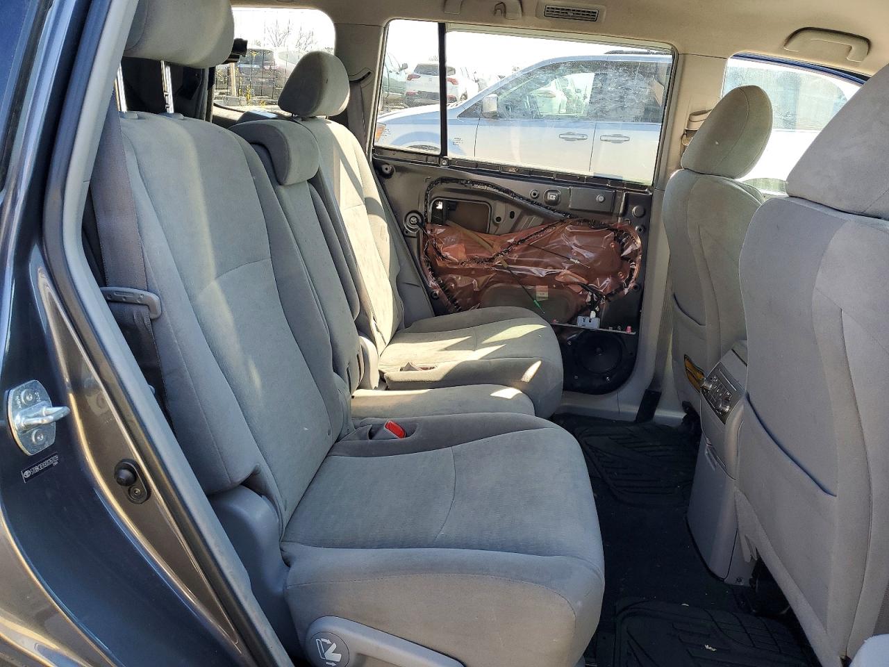 2013 TOYOTA HIGHLANDER PLUS photo 10