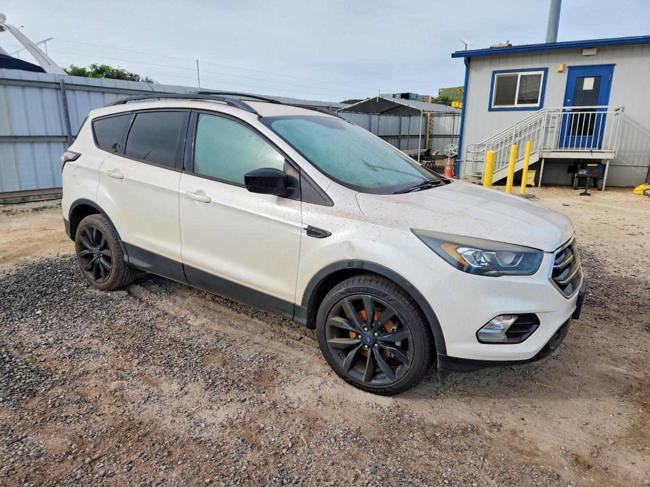 2017 FORD ESCAPE SE photo 7