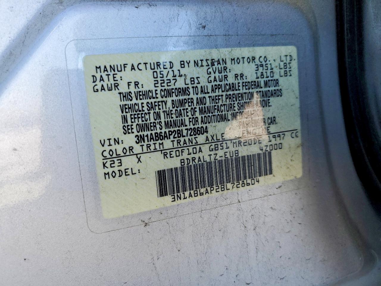 2011 NISSAN SENTRA 2.0 photo 34