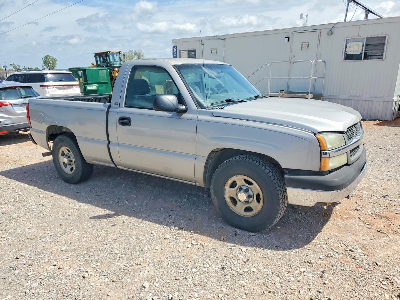 2004 CHEVROLET SILVERADO C1500 photo 10