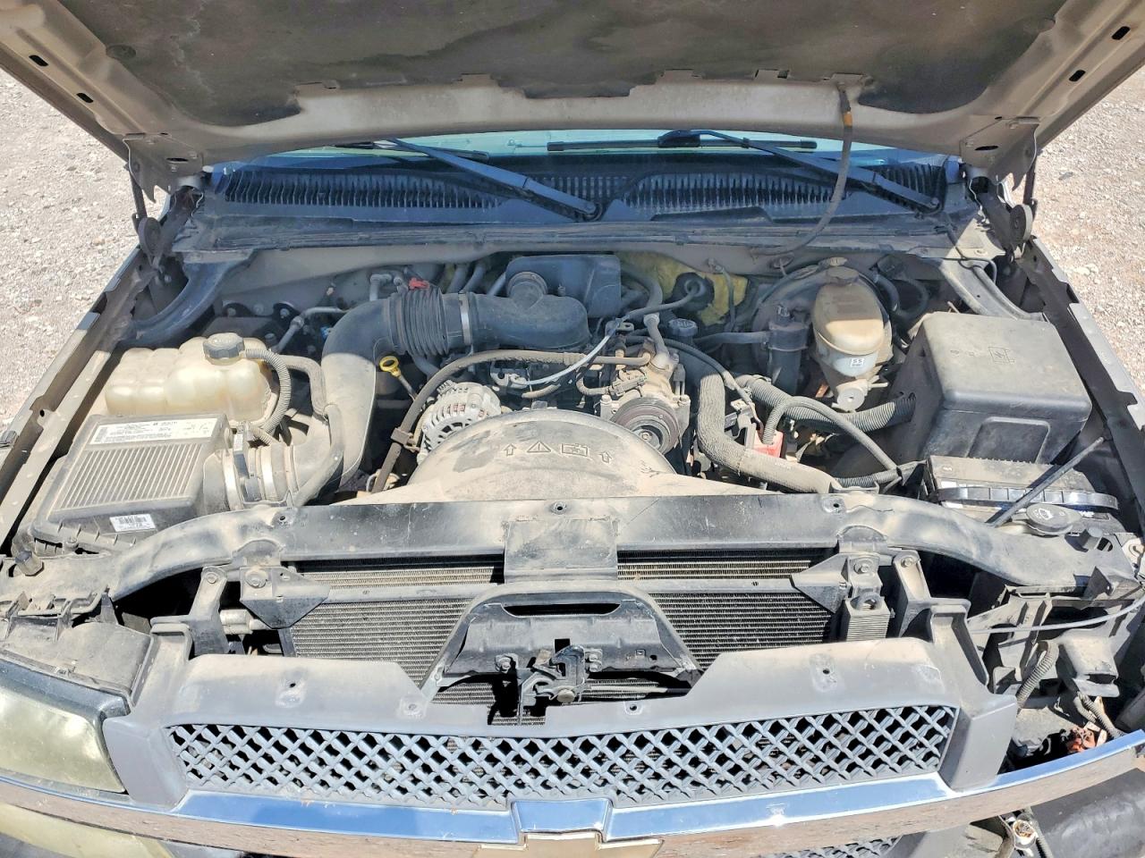 2004 CHEVROLET SILVERADO C1500 photo 31