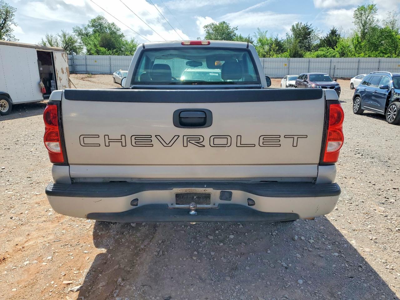 2004 CHEVROLET SILVERADO C1500 photo 16