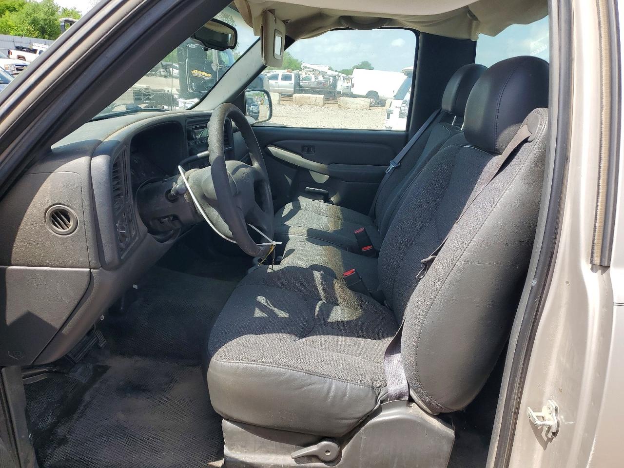 2004 CHEVROLET SILVERADO C1500 photo 19