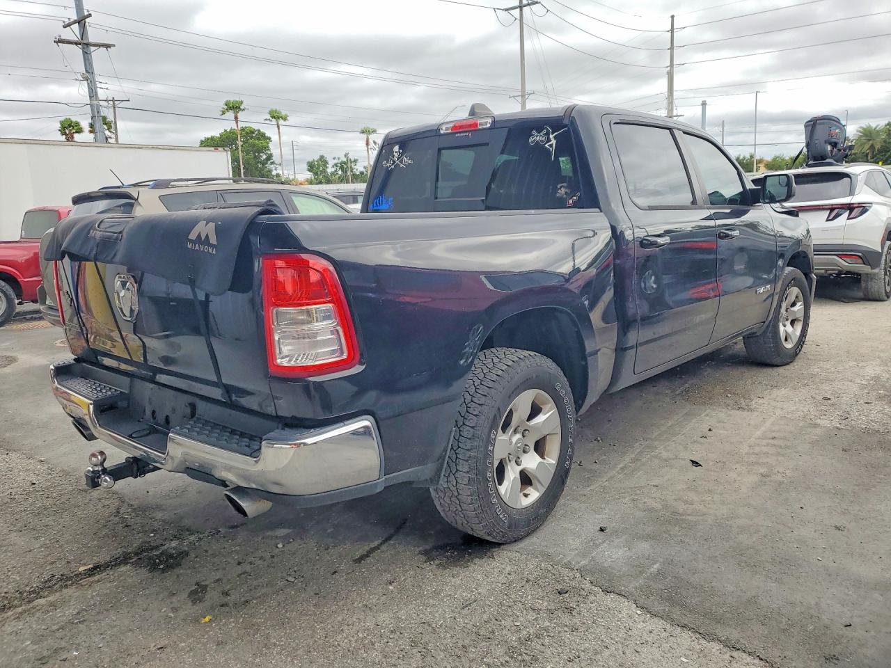 2019 RAM 1500 BIG HORN photo 5