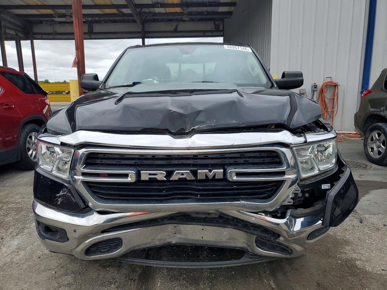2019 RAM 1500 BIG HORN photo 9