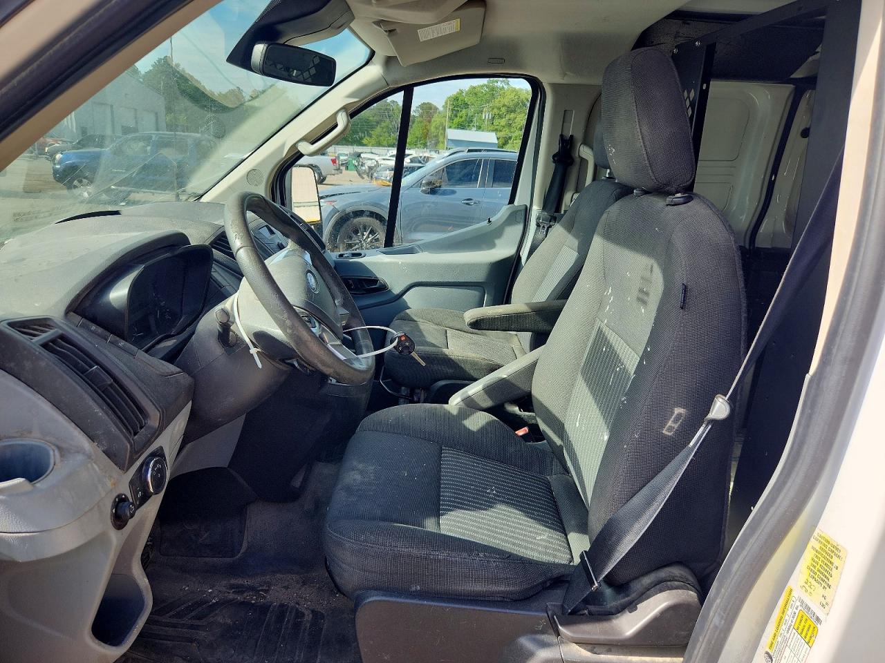 2016 FORD TRANSIT T-150 photo 13
