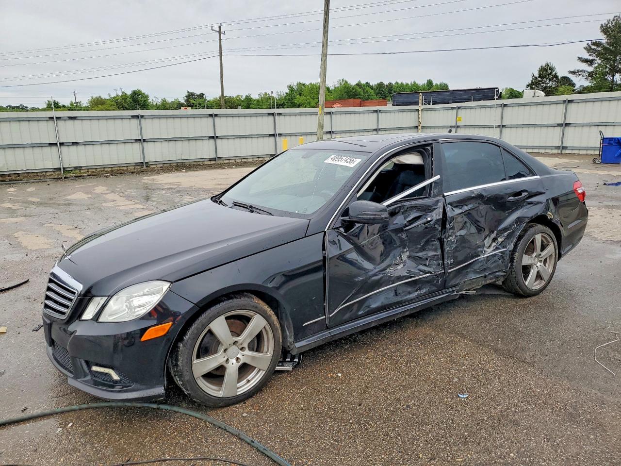 2011 MERCEDES-BENZ E