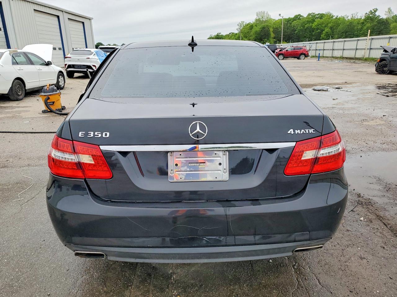 2011 MERCEDES-BENZ E 350 4MATIC photo 11