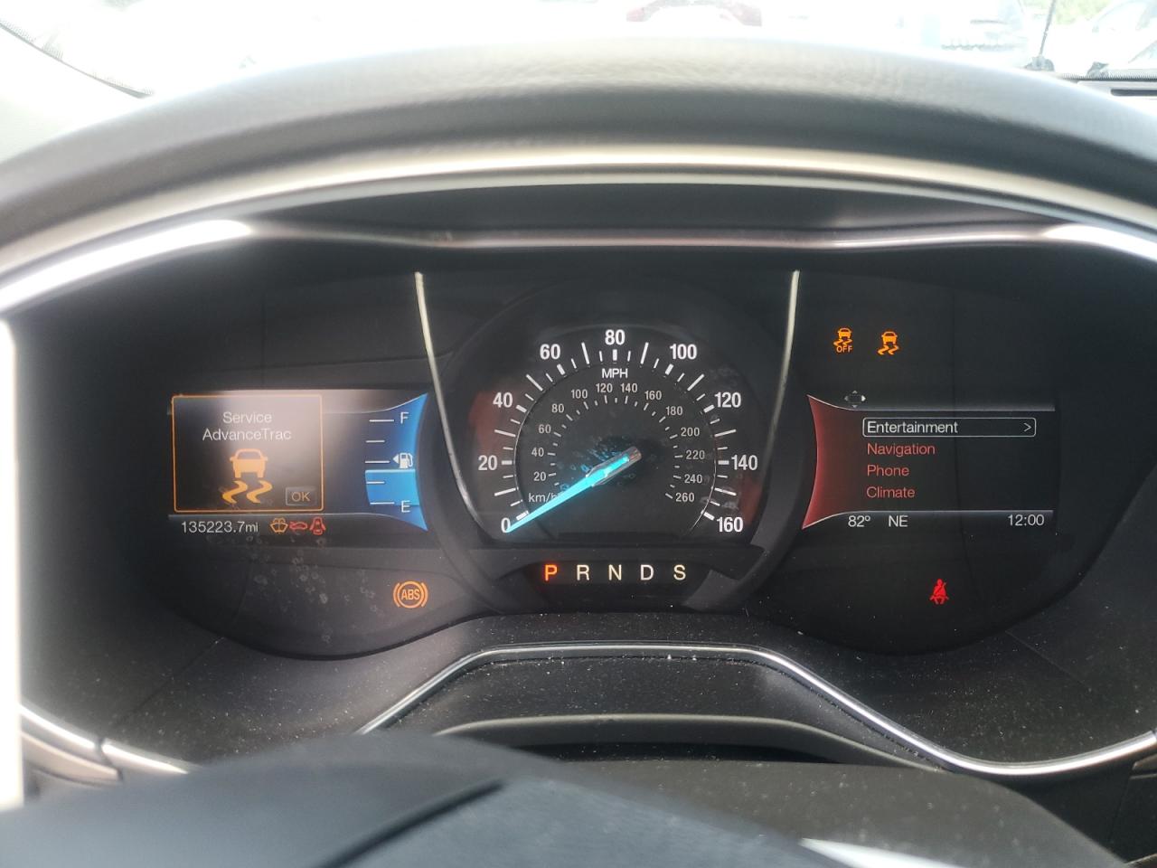 2016 FORD FUSION SE photo 17