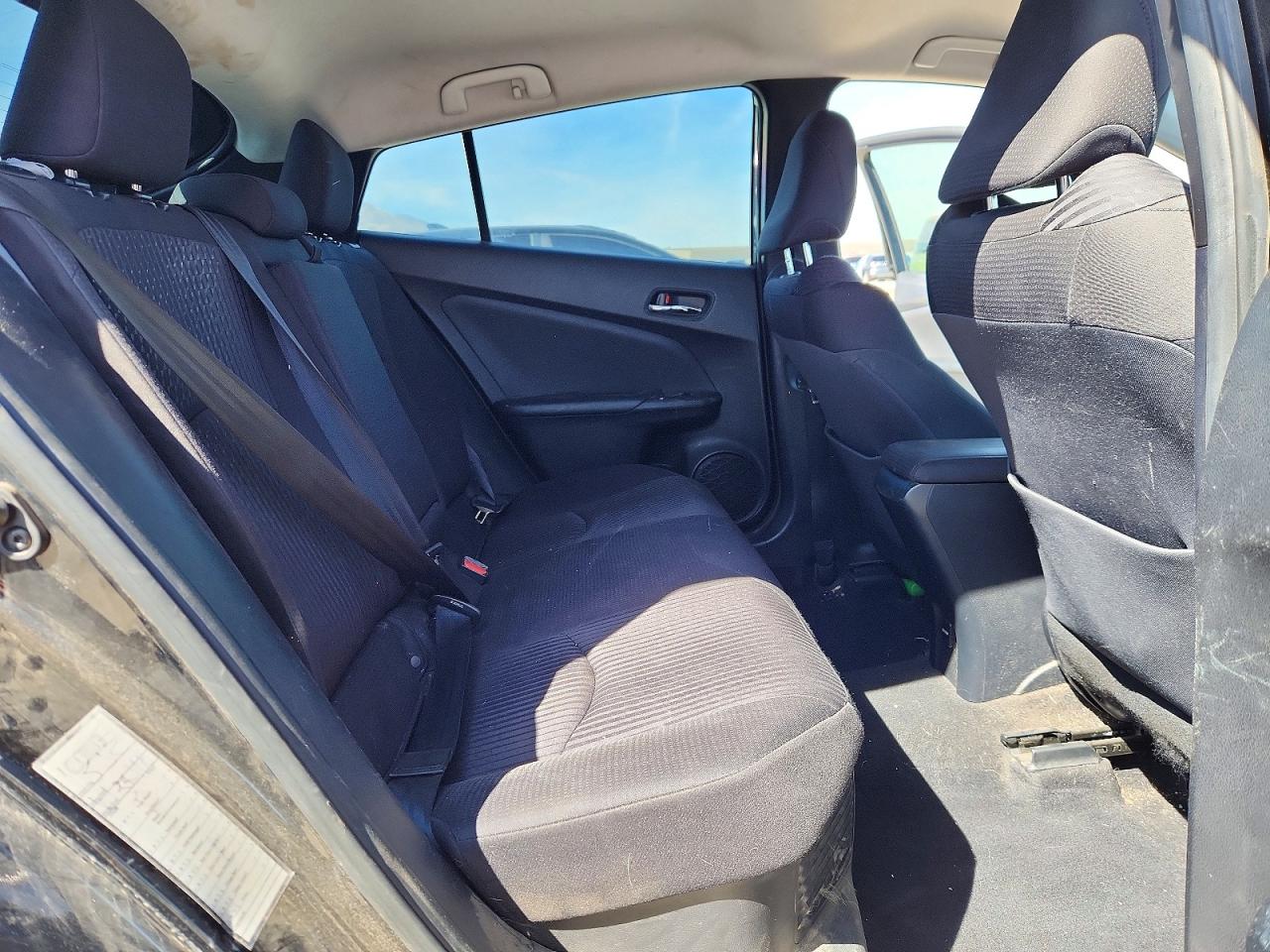 2016 TOYOTA PRIUS TWO photo 10