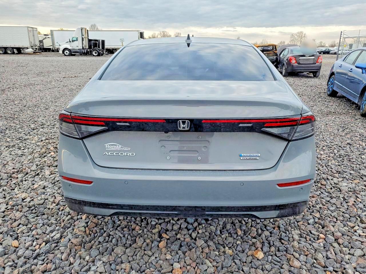 2024 HONDA ACCORD TOURING HYBRID photo 16