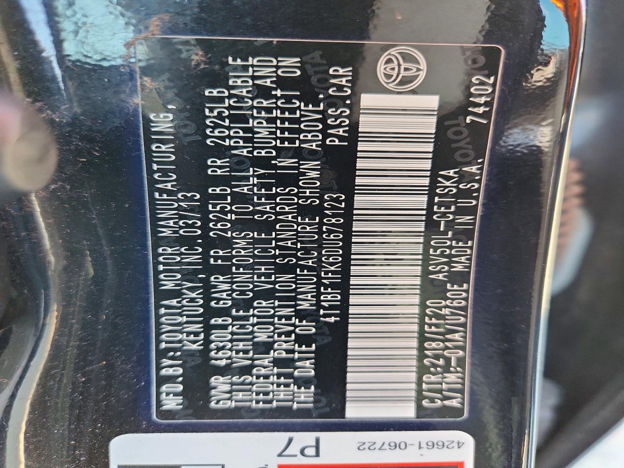 2013 TOYOTA CAMRY SE photo 23
