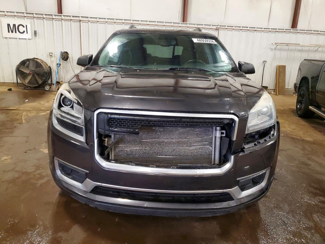 2016 GMC ACADIA SLE photo 9
