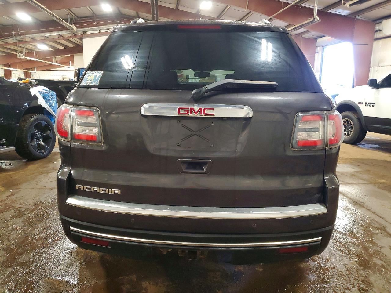 2016 GMC ACADIA SLE photo 11