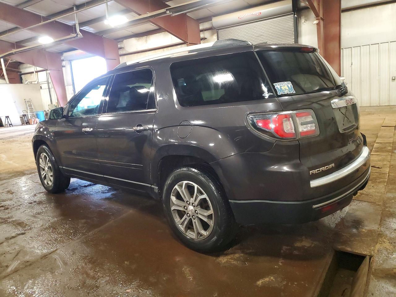 2016 GMC ACADIA SLE photo 3