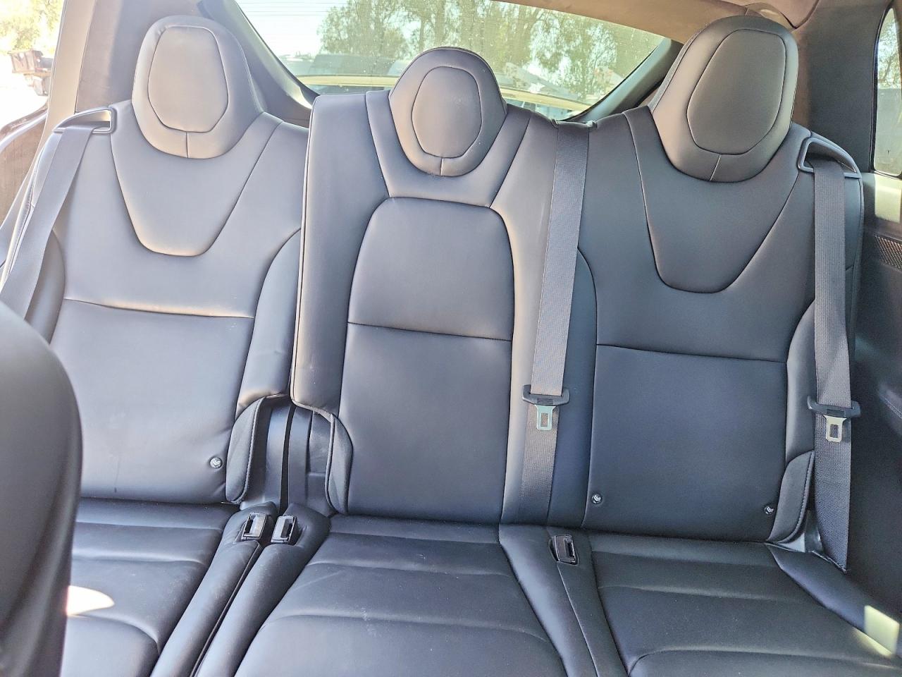 2018 TESLA MODEL X photo 19