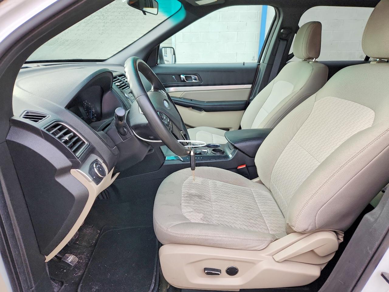 2018 FORD EXPLORER photo 13