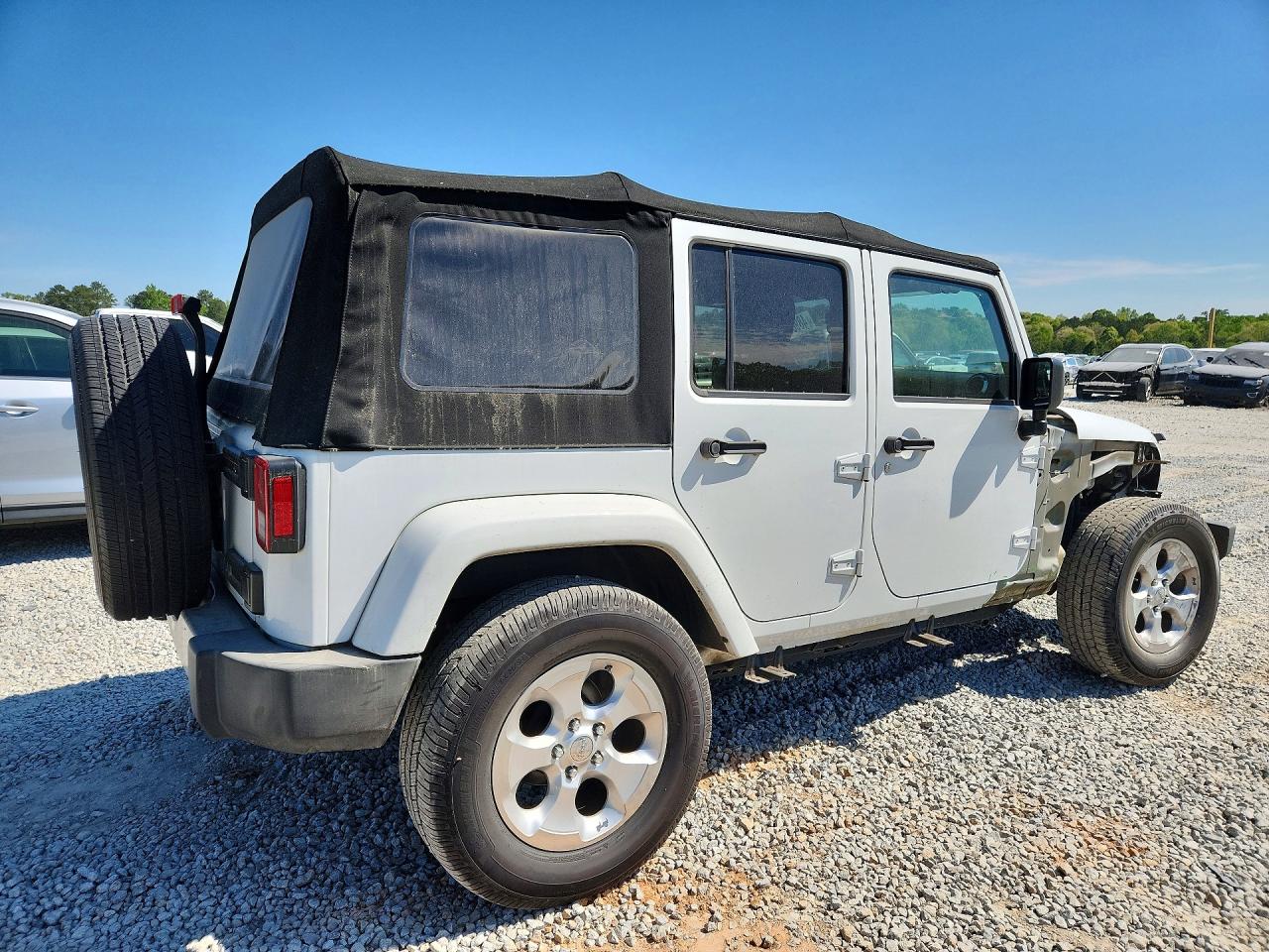 2015 JEEP WRANGLER UNLIMITED SAHARA photo 3